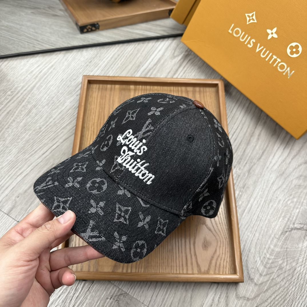 Louis Vuitton Caps